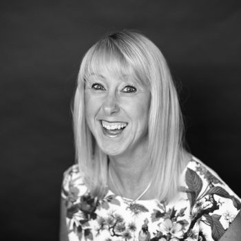 Pennawd Caroline Belasco - Cyfarwyddwr Gweithredol AD a Gwasanaethau Corfforaethol Coastal